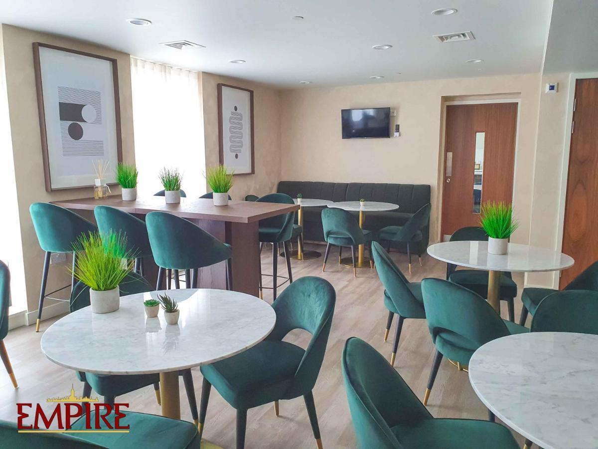 Luxury 2 Bedroom Apartment, On Broad Street! Birmingham Eksteriør bilde